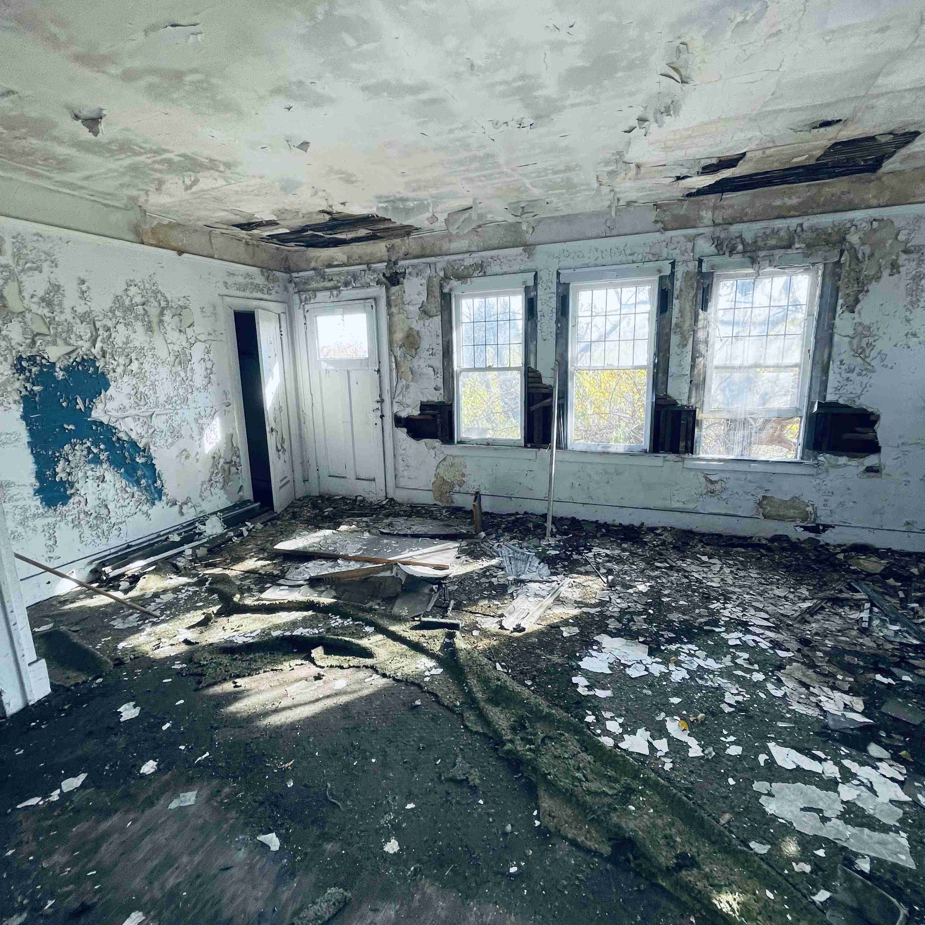 2638 Glendale (31).jpg